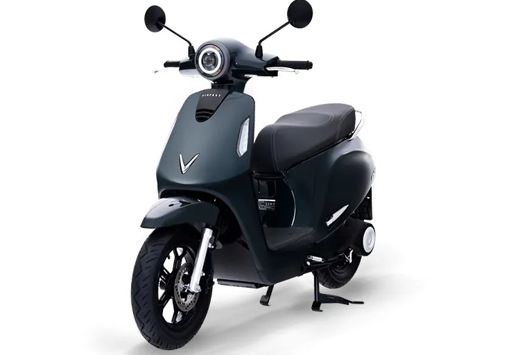 xe-may-dien-vinfast-evo-lite-neo-mau-xanh-reu